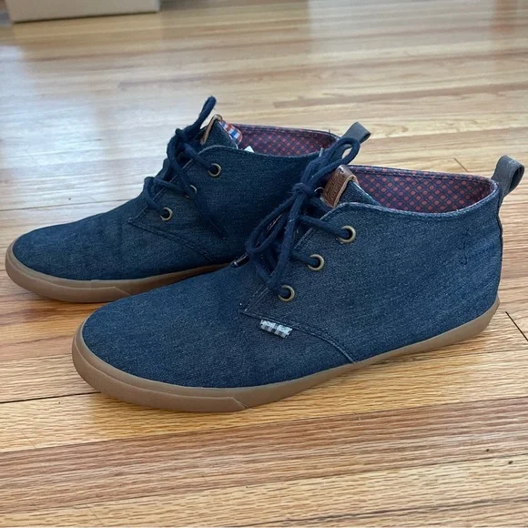 Ben Sherman High Top Chukka Sneakers - Picture 2 of 11